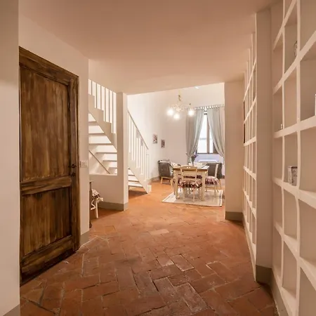 Toscanella Romantic By Mmega Apartment Florence